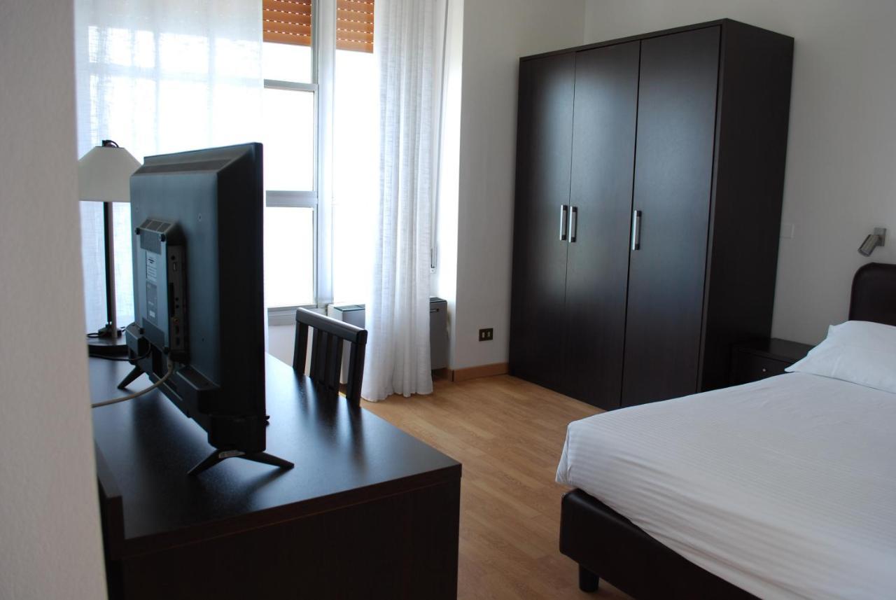 Park Hotel Mar Grande تارانتو المظهر الخارجي الصورة