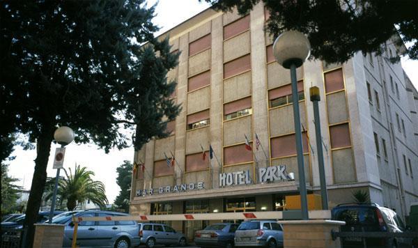 Park Hotel Mar Grande تارانتو المظهر الخارجي الصورة